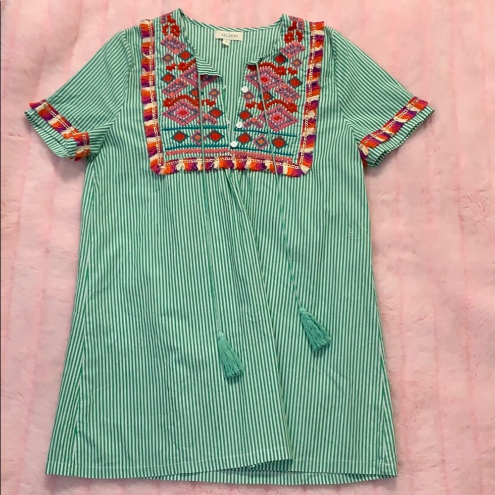 Velzera Adorable Dress size medium